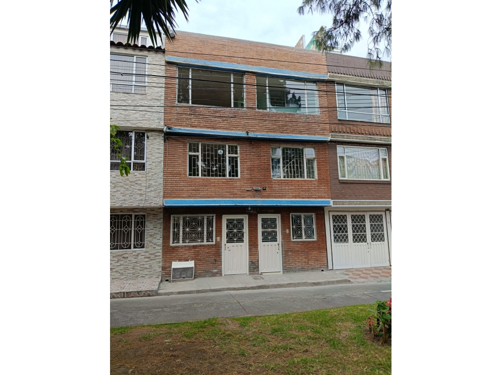 VENTA CASA EN PALENQUE RENTABLE 4 APARTAMENTOS