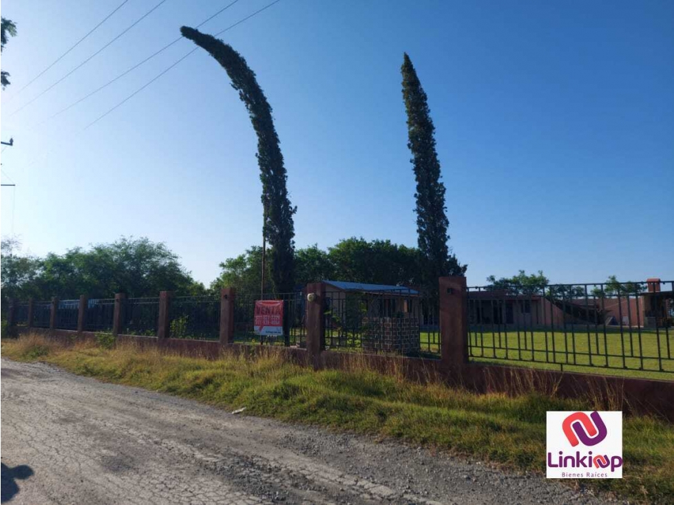 Quinta en Venta o Renta por Av. de los Pájaros, Trancas y Sabarado NL - 1