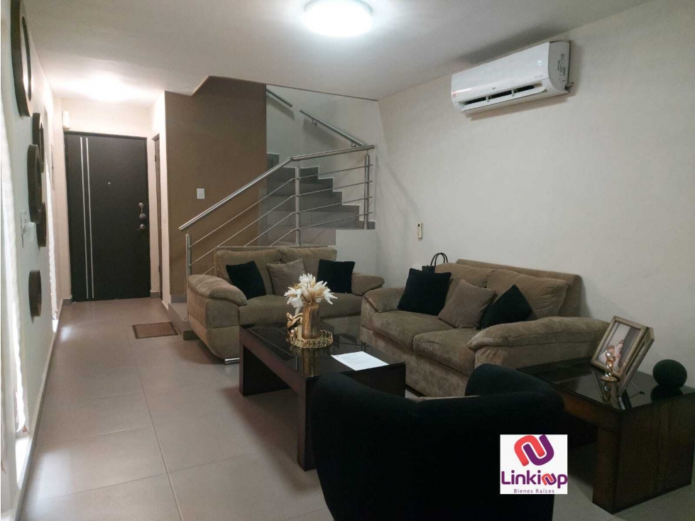 CASA EN VENTA EN FRACCIONAMIENTO 103, APODACA NUEVO LEÓN — foto 2