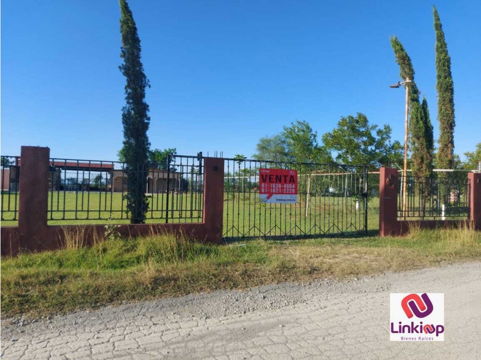 Quinta en Venta o Renta por Av. de los Pájaros, Trancas y Sabarado NL - 2