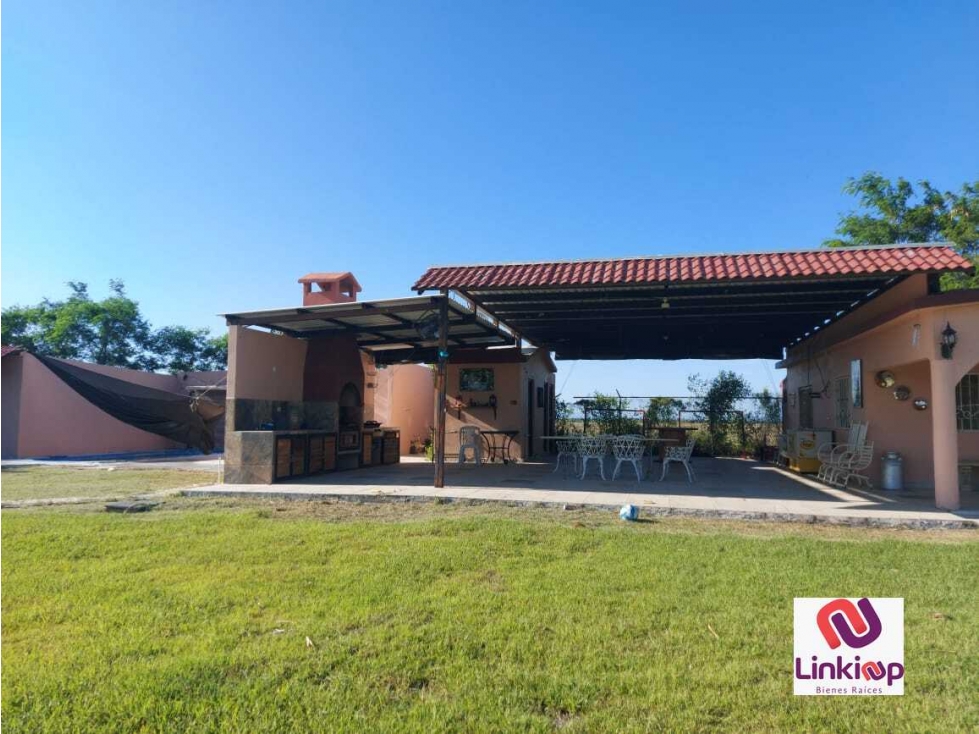 Quinta en Venta o Renta por Av. de los Pájaros, Trancas y Sabarado NL - 6