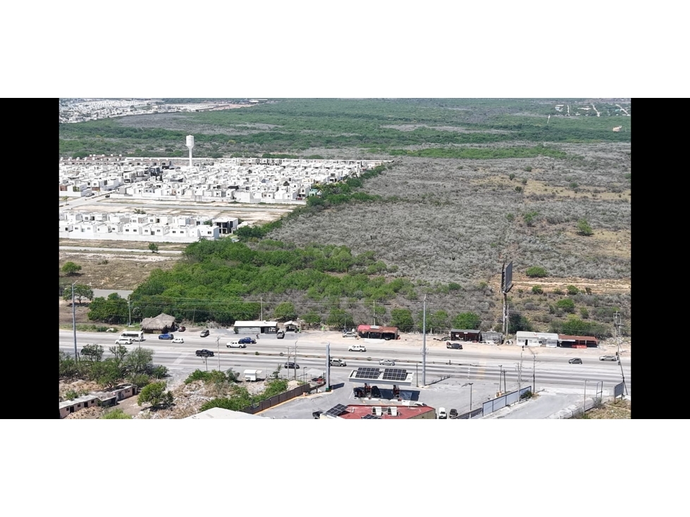 Terreno en VENTA sobre carr. Reynosa-Monterrey 12.5Hectareas - 2
