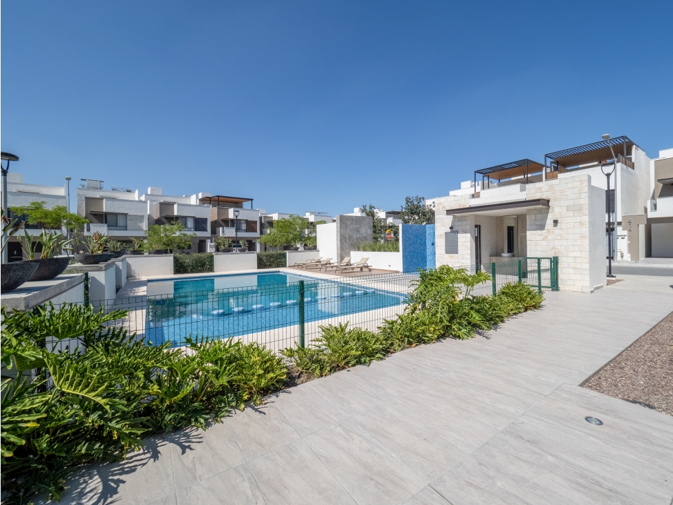 Casa NUEVA en Renta Caleido Residencial Escobedo NL