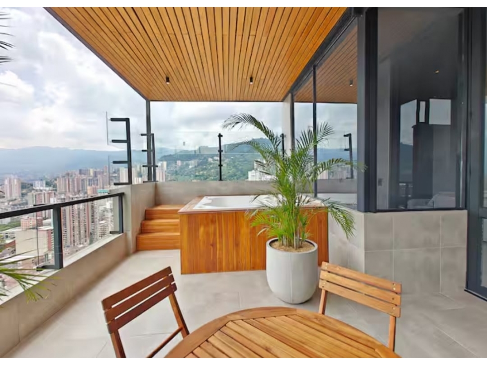 SABANETA PENT-HOUSE DE LUJO ZONA PLANA EXCELENTE VISTA UNICO — foto 2