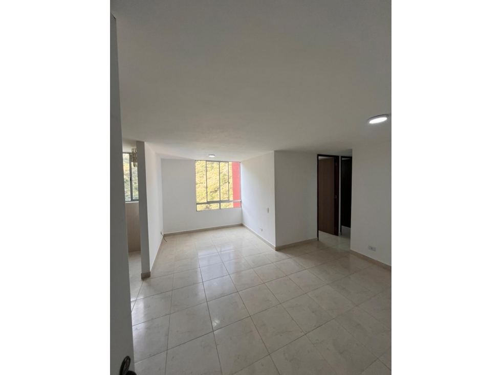 BELLO APTO CON EXCELENTE MIRADOR EN UNIDAD COMPLETA MIRASOL CAMPESTRE — foto 3