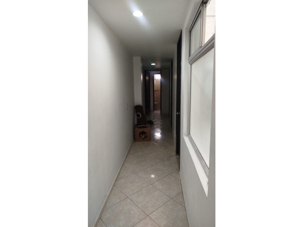 SABANETA APTO TERCER PISO POR ESCALAS DIAGONAL A LA ALCALDIA — foto 6