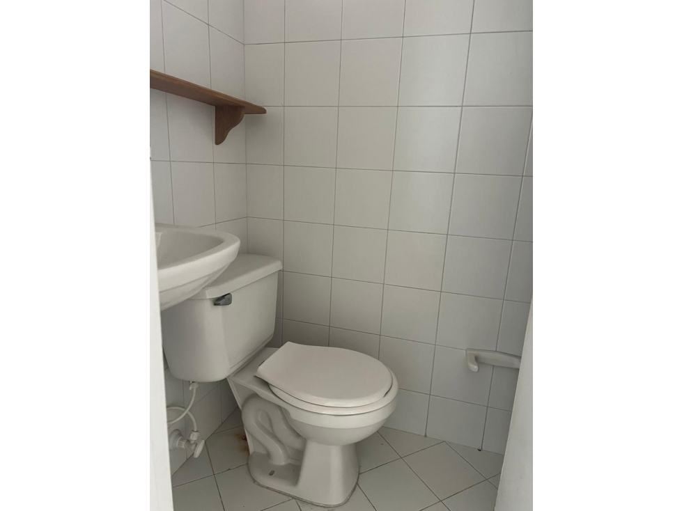 Rento apartamento en laureles