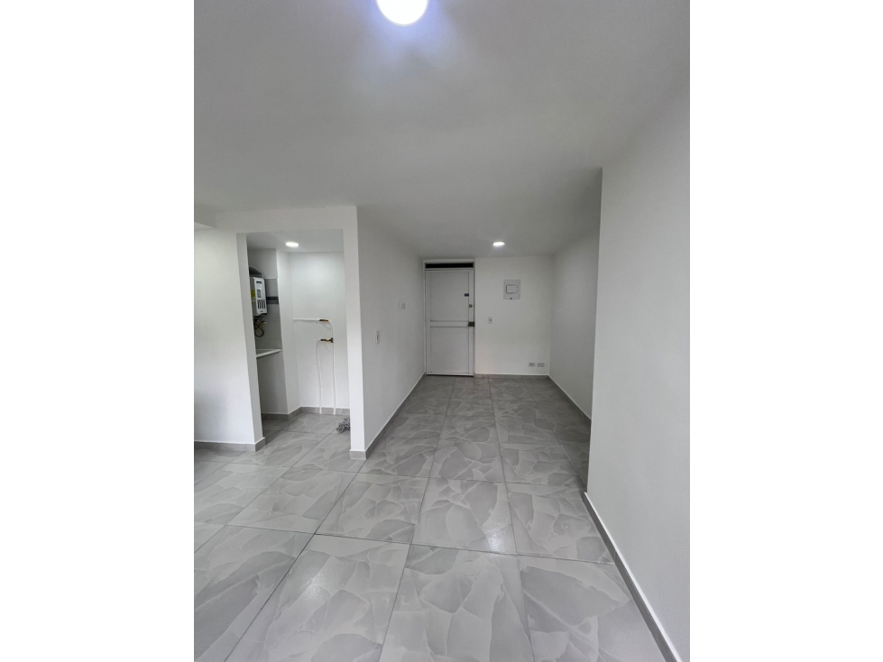 SE RENTA APARTAMENTO EN PATA ESTRENAR EN SABANETA — foto 2
