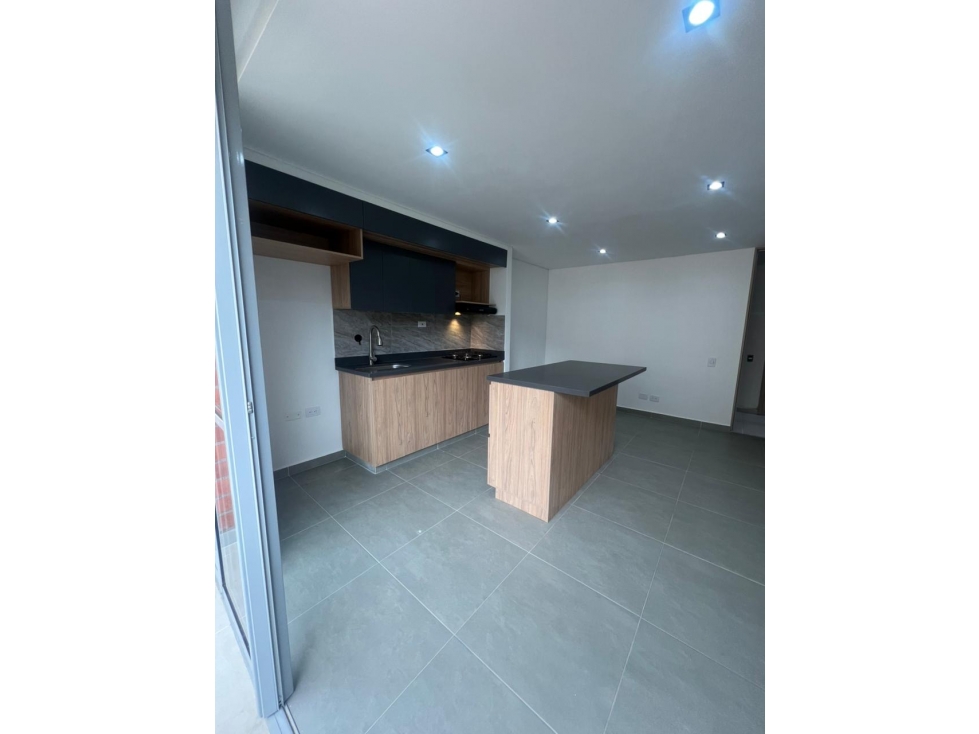 Rento apartamento en sabaneta — foto 2