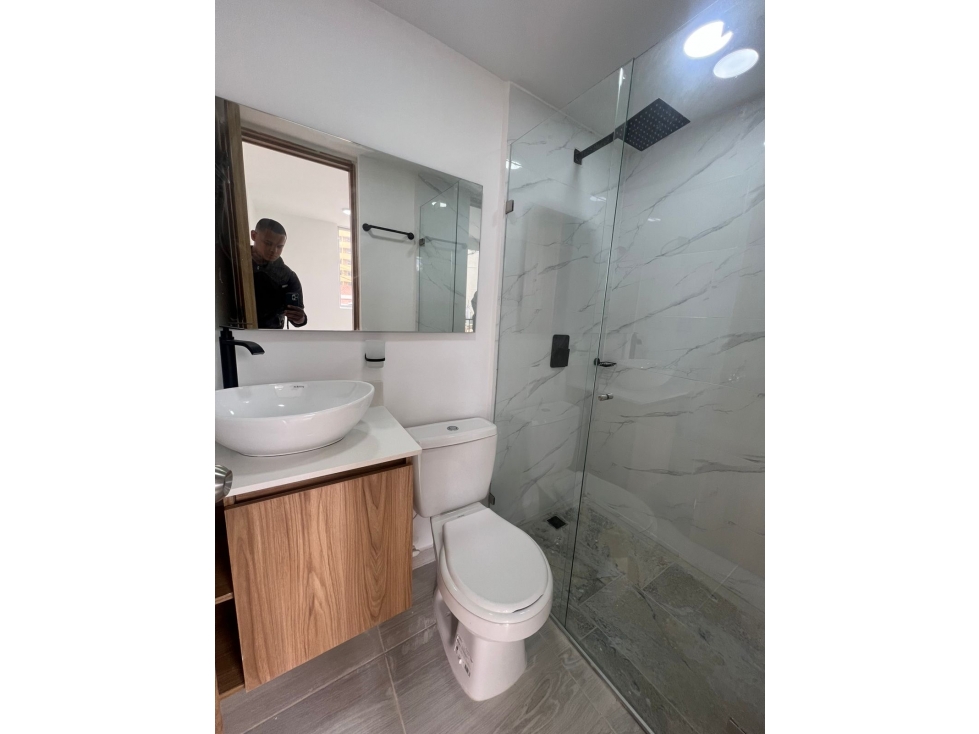 Rento hermoso apartamento en la estrella — foto 2