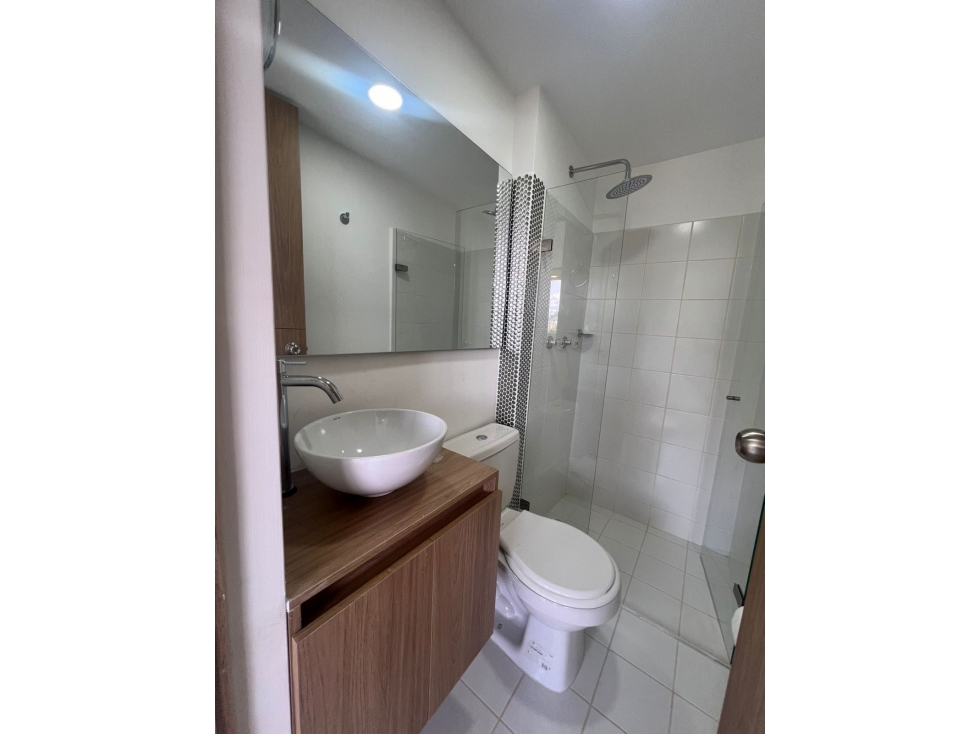 Rento hermoso apartamento en la estrella — foto 2