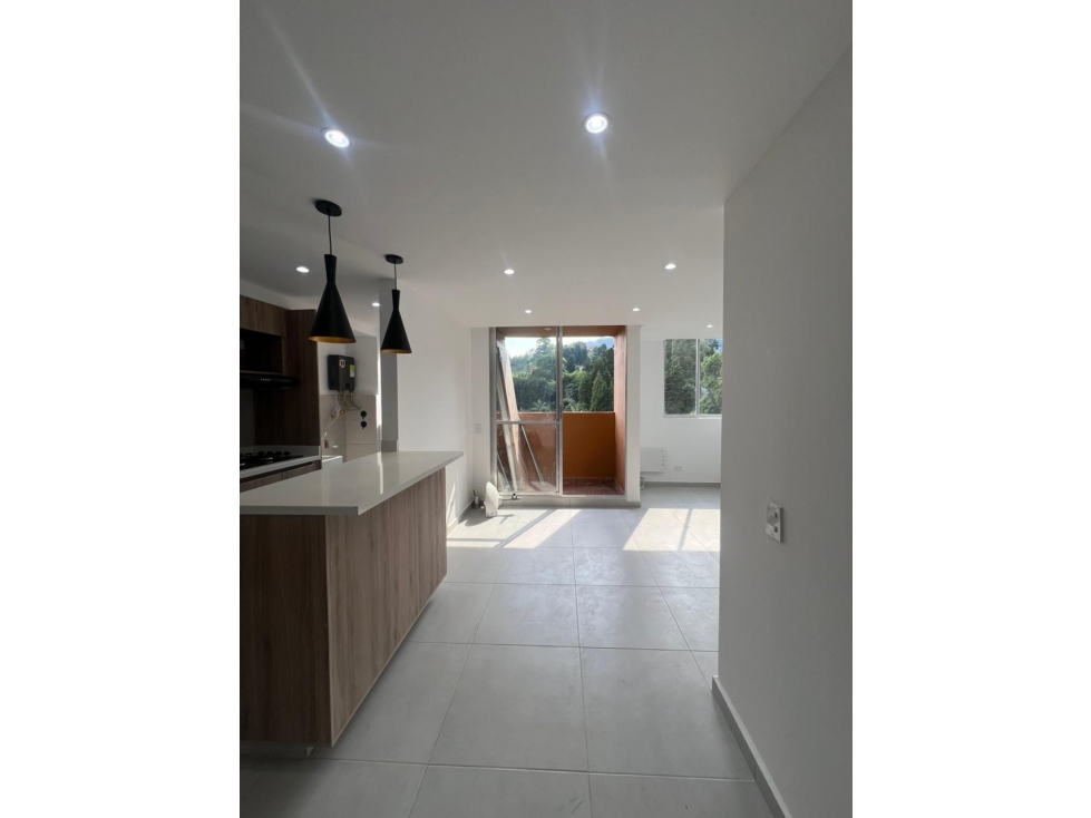 Rento hermoso apartamento en la estrella — foto 3