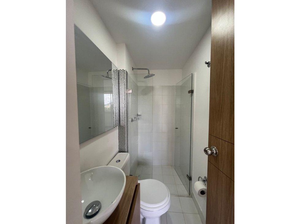 Rento hermoso apartamento en la estrella — foto 3
