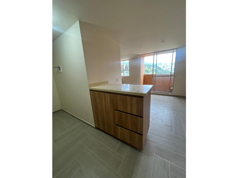 Rento hermoso apartamento en la estrella — foto 3