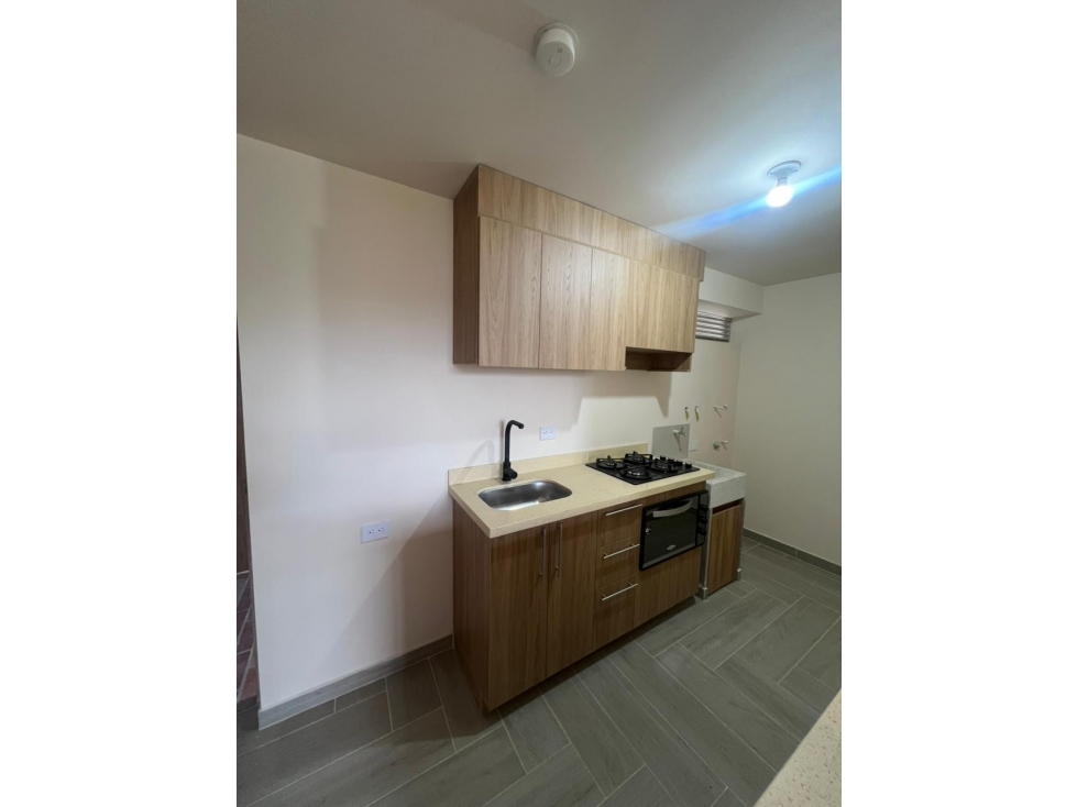 Rento hermoso apartamento en la estrella — foto 4