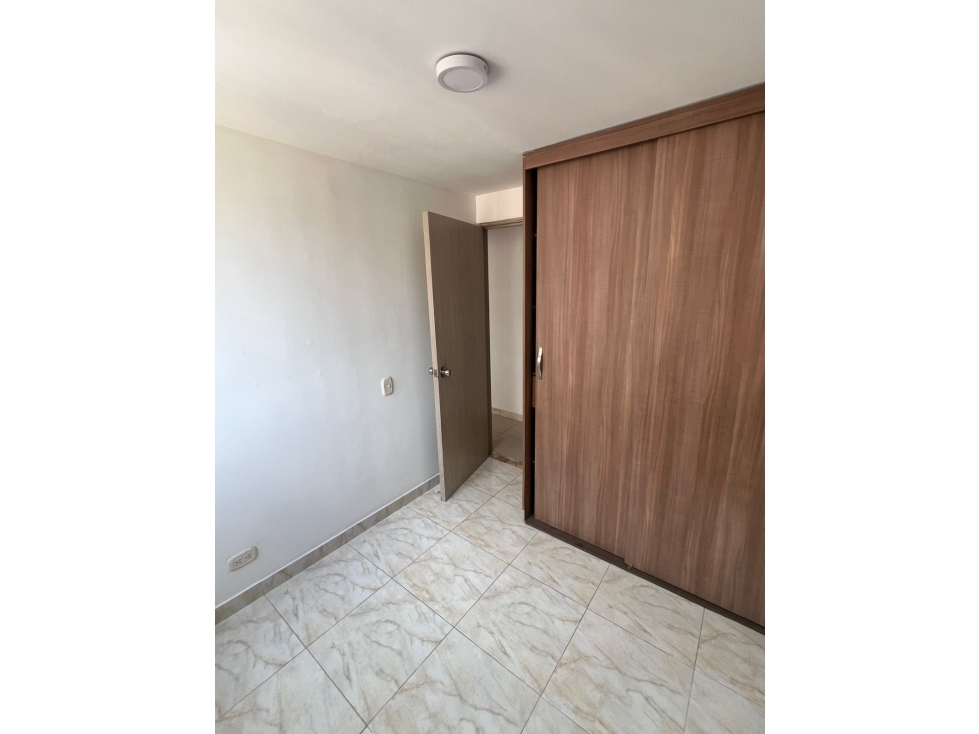 SE RENTA APARTAMENTO EN RODEO ALTO — foto 4