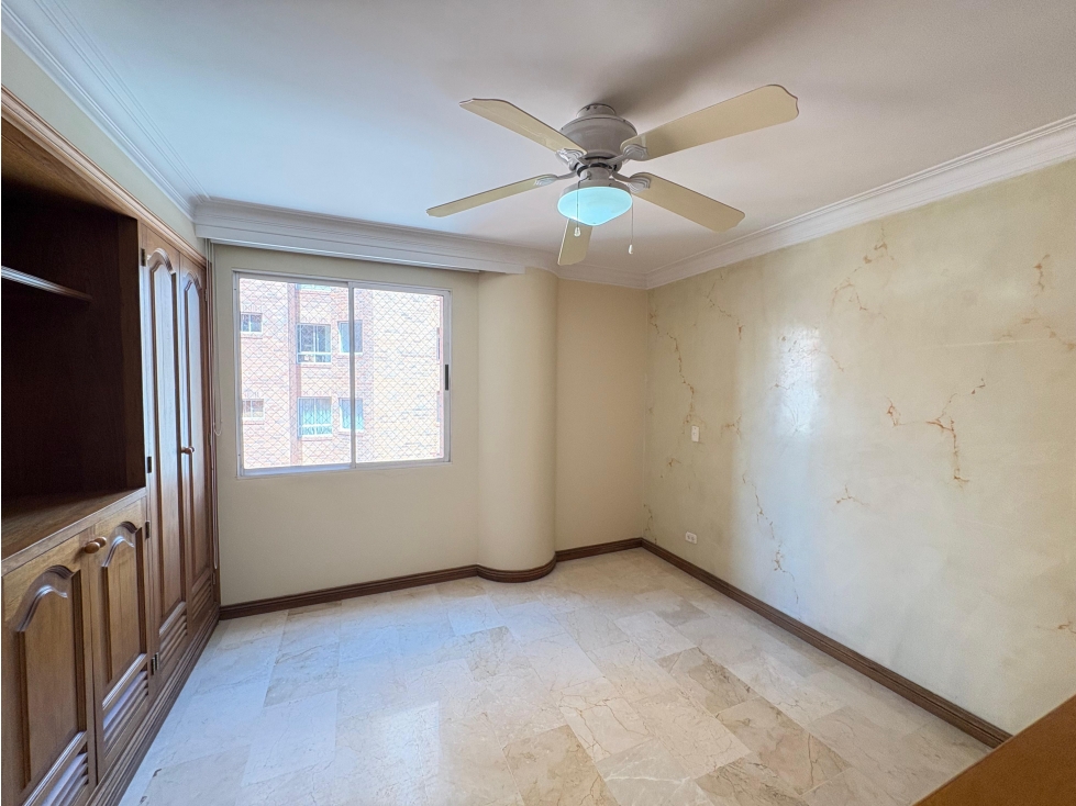 Inmobiliaria servibienes renta apartamento en laureles. — foto 6