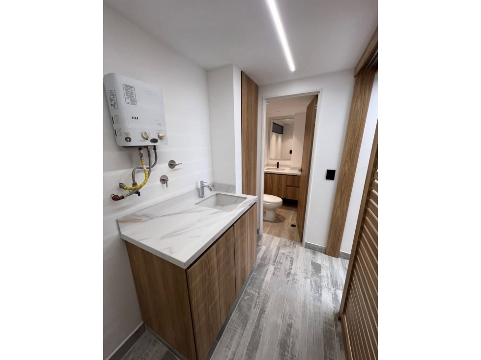Rento apartamento remodelado en el poblado — foto 5