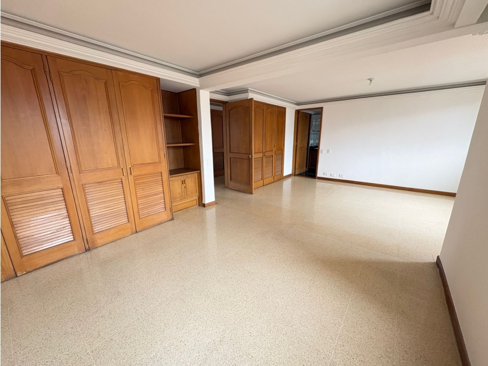Rento apartamento en laureles — foto 6