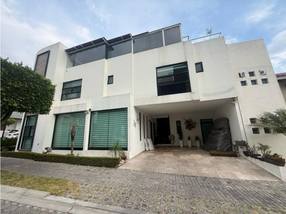 Casa en Venta Lomas de Angelópolis Clúster 888