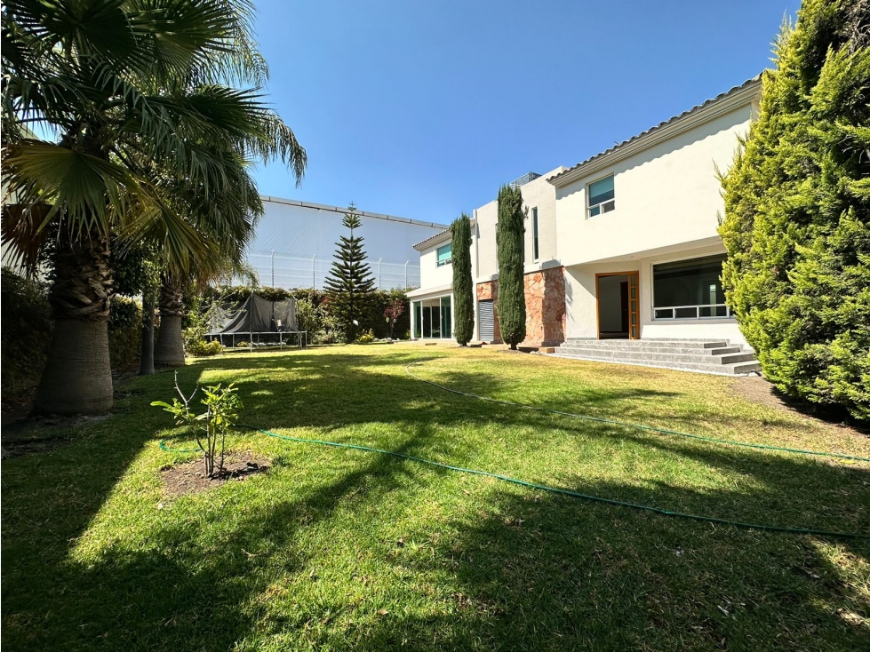 Casa en Venta en Rincon de los Reyes, Lomas de Angelopolis