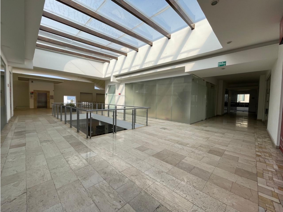 Oficina en venta en Sonata, Lomas de Angelopolis - 1