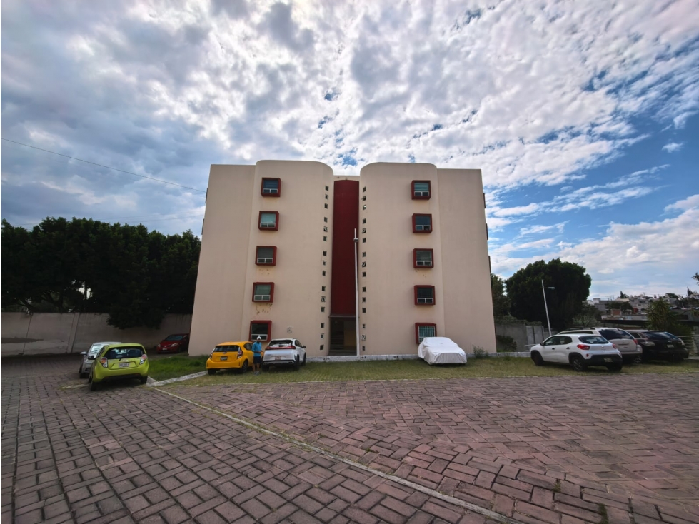 Departamento en Renta en Zona Militar