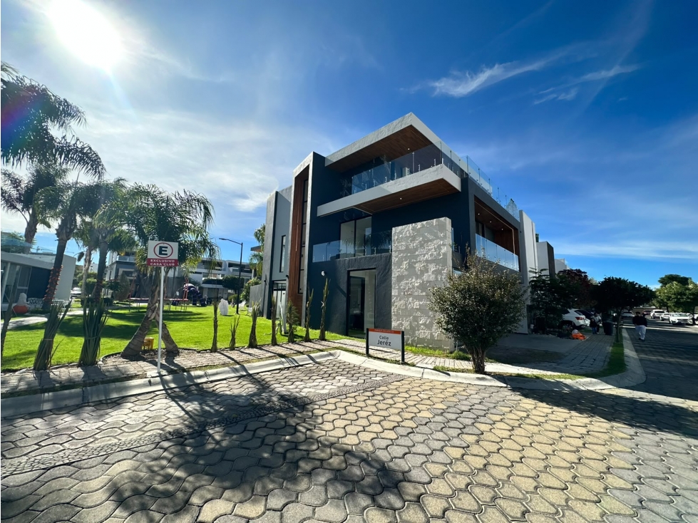 Casa en Venta en Lomas de Angelópolis III - 2