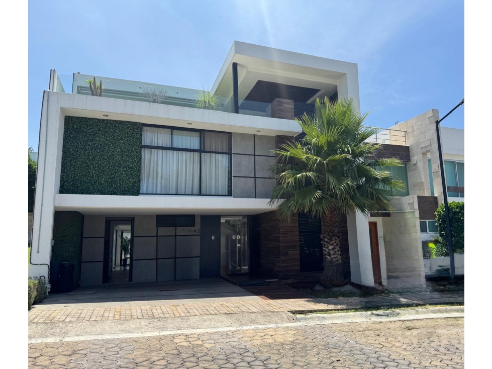 Casa en Venta en Lomas de Angelópolis Parque Victoria