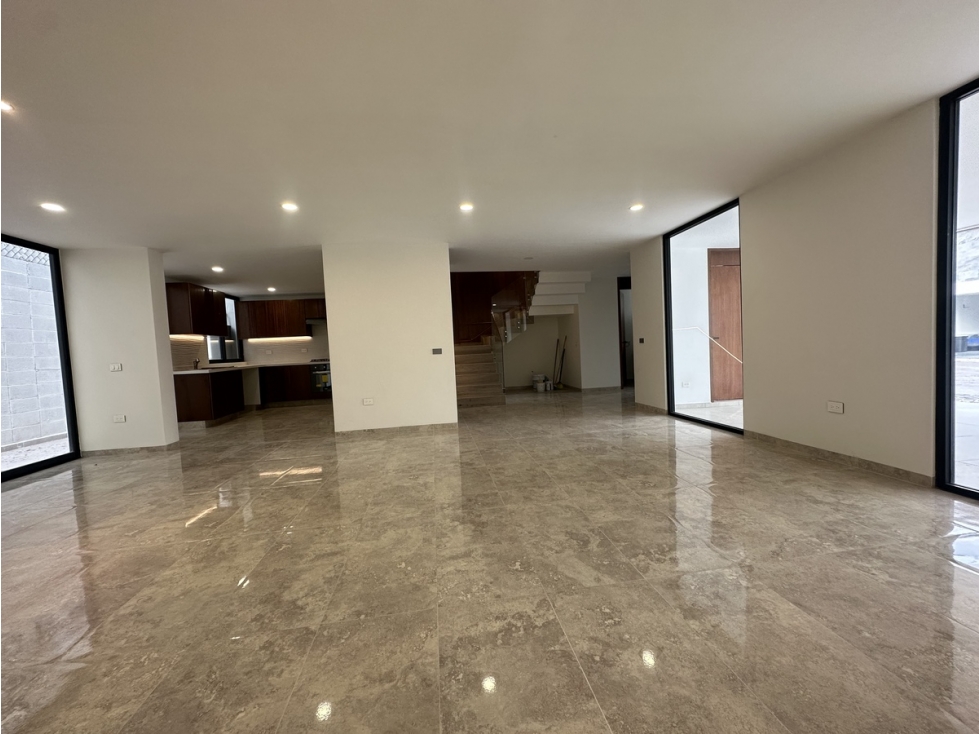 Casa en Venta en Fraccionamiento Kinara, Zona Lomas de Angelópolis — foto 2