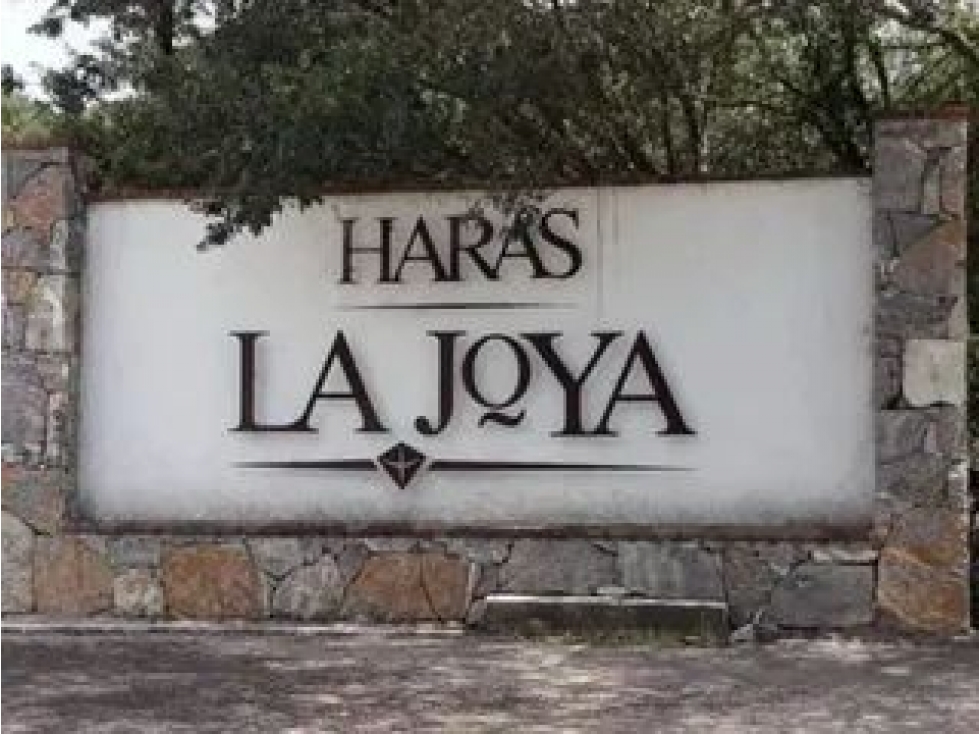 Terreno en venta en Harás La Joya - 4