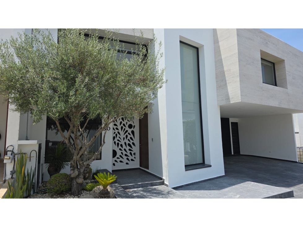 CASA VENTA LOMAS ANGELOPOLIS PARQUE CAIRO — foto 2