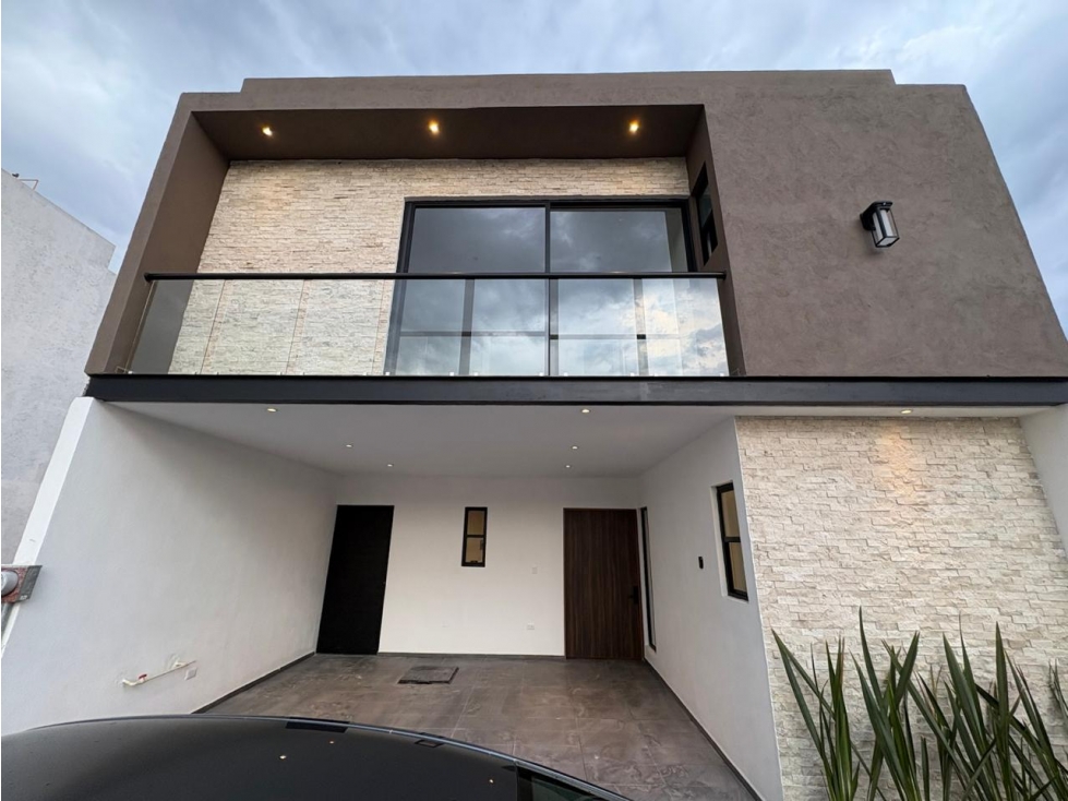 Casa en Venta Altana cerca de Plaza San DIego
