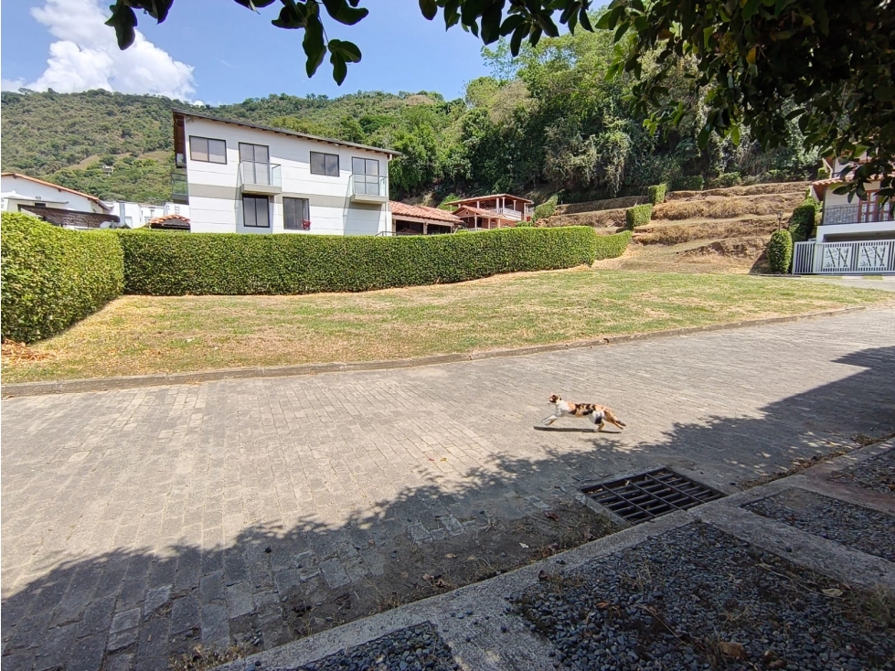 Venta De Lote En Condominio Fuente Clara, Sopetran — foto 2