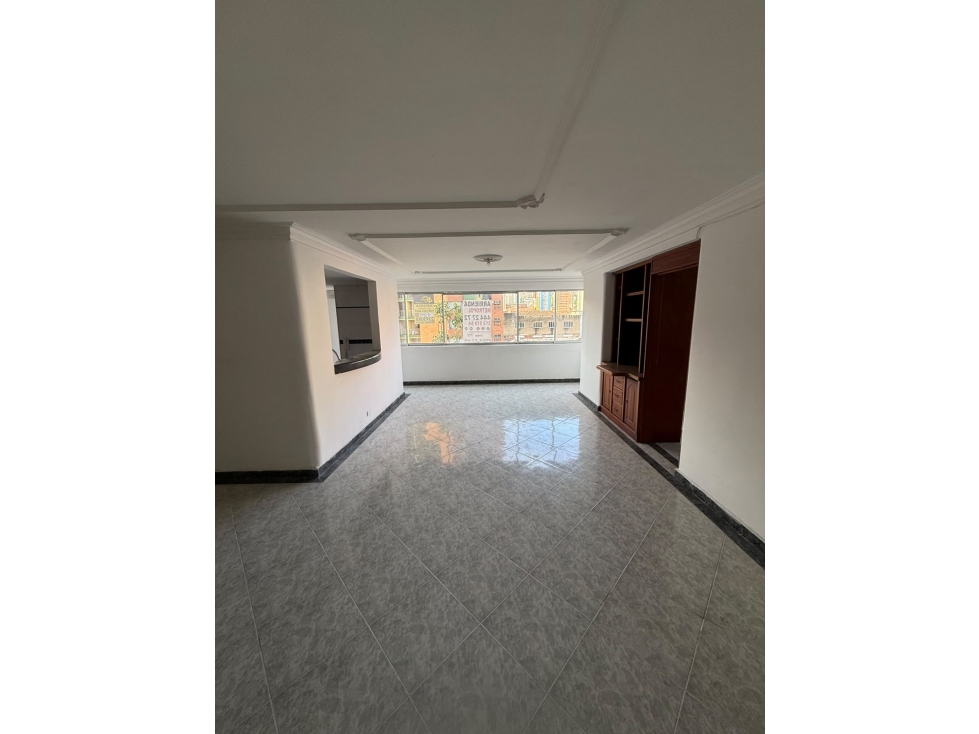 Venta De Apartamento Torre Pichincha, De Torres Marco Fidel Suarez