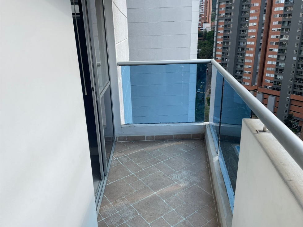 Venta De Apartamento En Mattiz, Sabaneta — foto 4