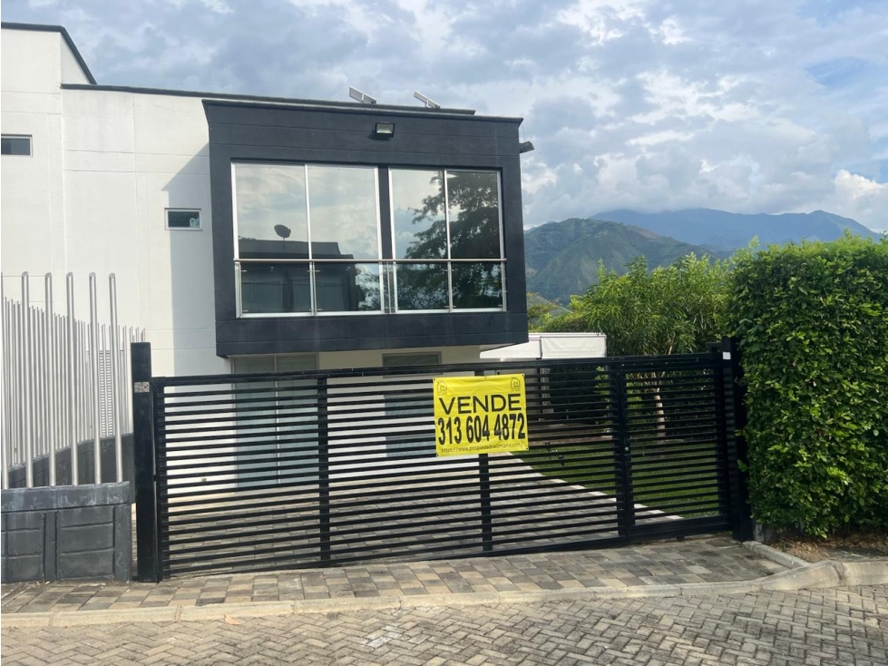 Venta De Casa Condominio Guayacanes 2, San Jeronimo