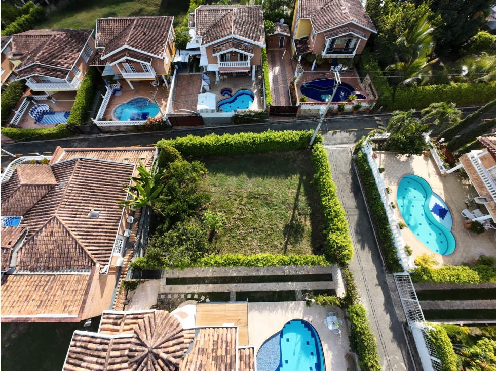 Venta De Lote En Hacienda San Jeronimo - 1