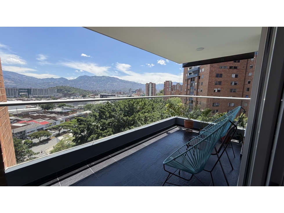 Apartamento con gran distribución en el Poblado, Loma del Encierro — foto 2