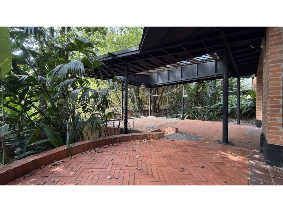 Apartaestudio con terraza en arriendo Loma del Tesoro — foto 2