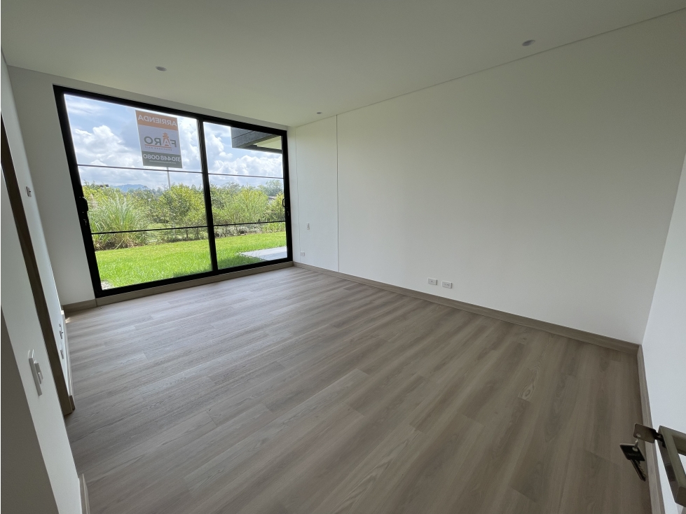 Arriendo exclusivo apartamento con patio en Llanogrande — foto 5