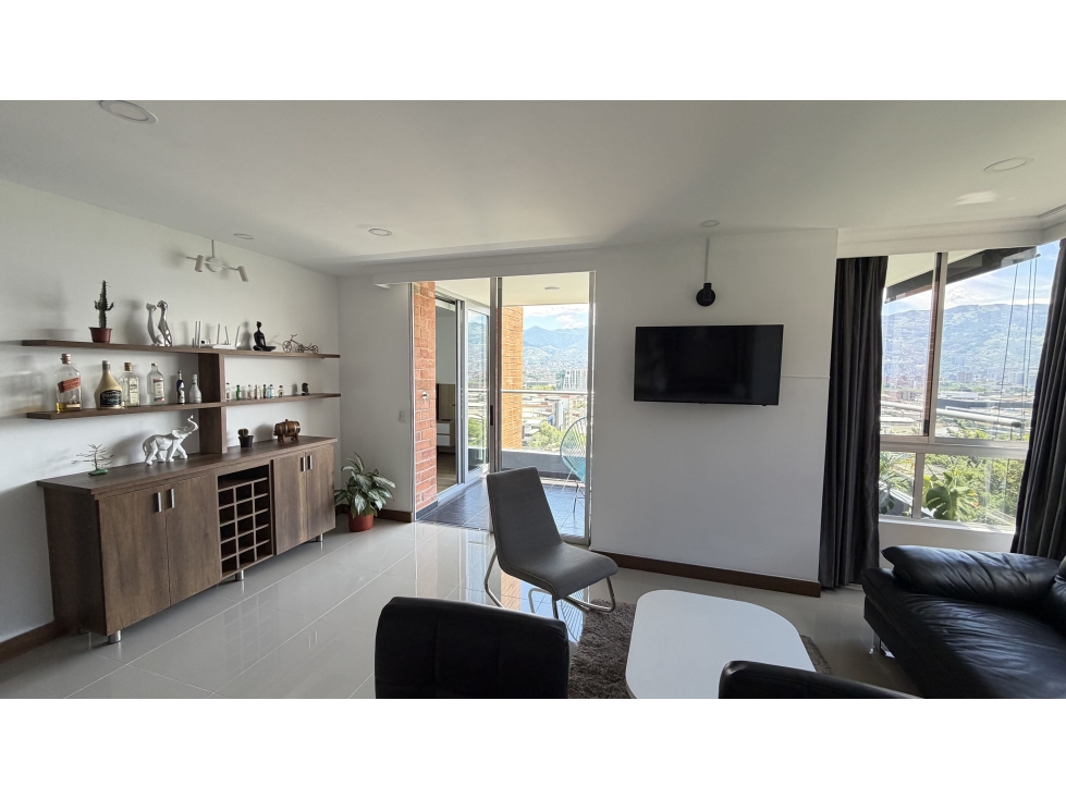 Apartamento con gran distribución en el Poblado, Loma del Encierro — foto 6