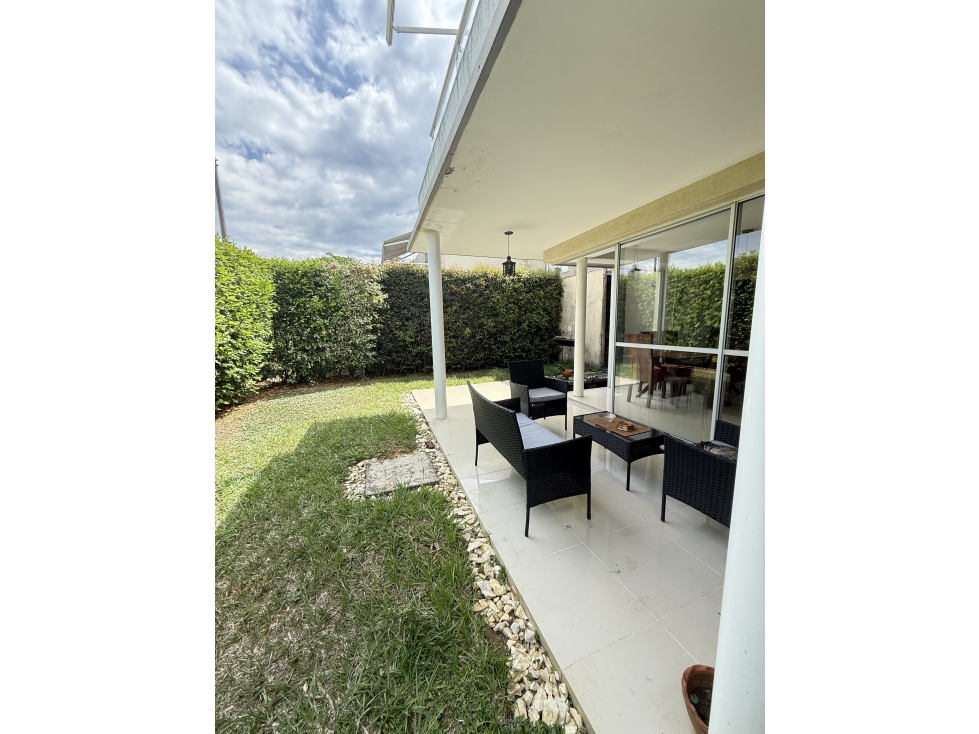 VENTA DE CASA EN ALFAGUARA - 2