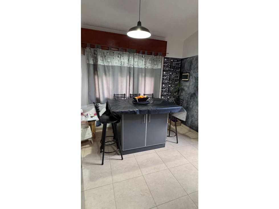 VENTA LA FALDA 3 DORM. 2 BAÑOS B.RESIDENCIAL EL DOMINADOR PILETA - 6