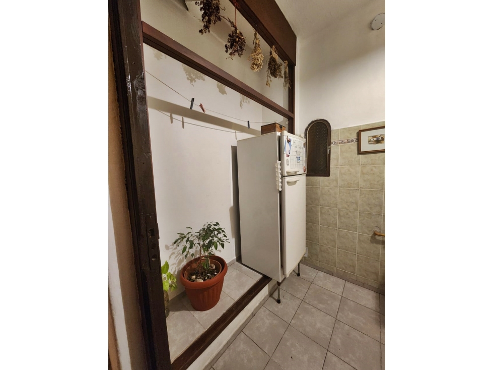 VENTA ALQUILER EXCLUSIVA LA FALDA DEPTO.AV EDEN PLENO CENTRO APTO PROF - 6