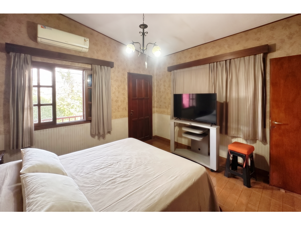 CASA VENTA LA FALDA APTA 2 DPTOS DESARROLLISTA - 4