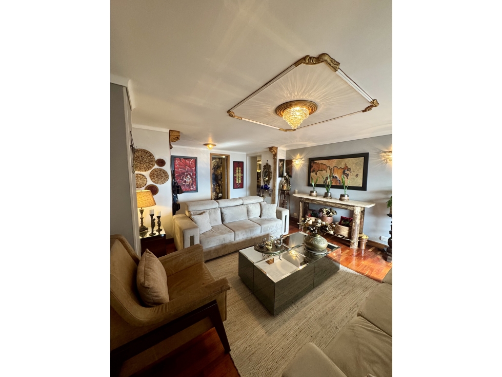 Amplio Apartamento en Venta - Poblado, Castropol — foto 3