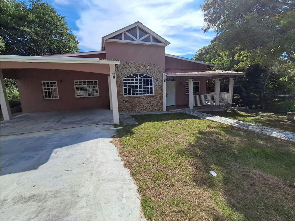 Amplia y Cómoda Casa en Alquiler, El Carmen, Vía Chigoré - 3