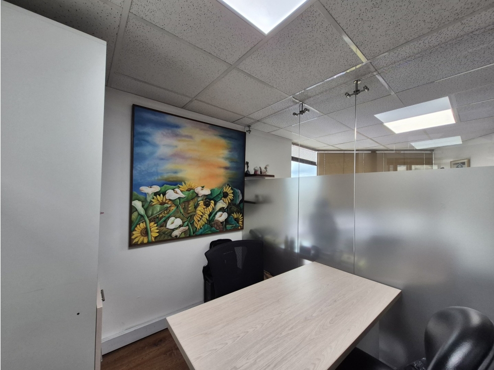 Estratégica Oficina de 58 m² Piso 7mo Exterior - Chicó — foto 4