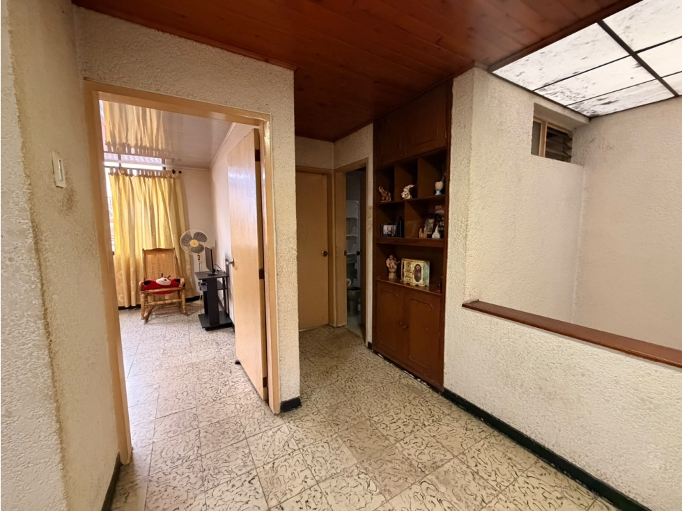 ESPECTACULAR CASA EN VENTA CERCA A LA UNIVERSIDAD GRAN COLOMBIA — foto 5